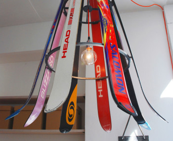 Willem-Heeffer-recycled-ski-chandelier-2