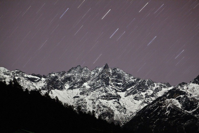 Sample-Lukla-Ri-Peak-above-Lukla-EIMG_7364-1024x683